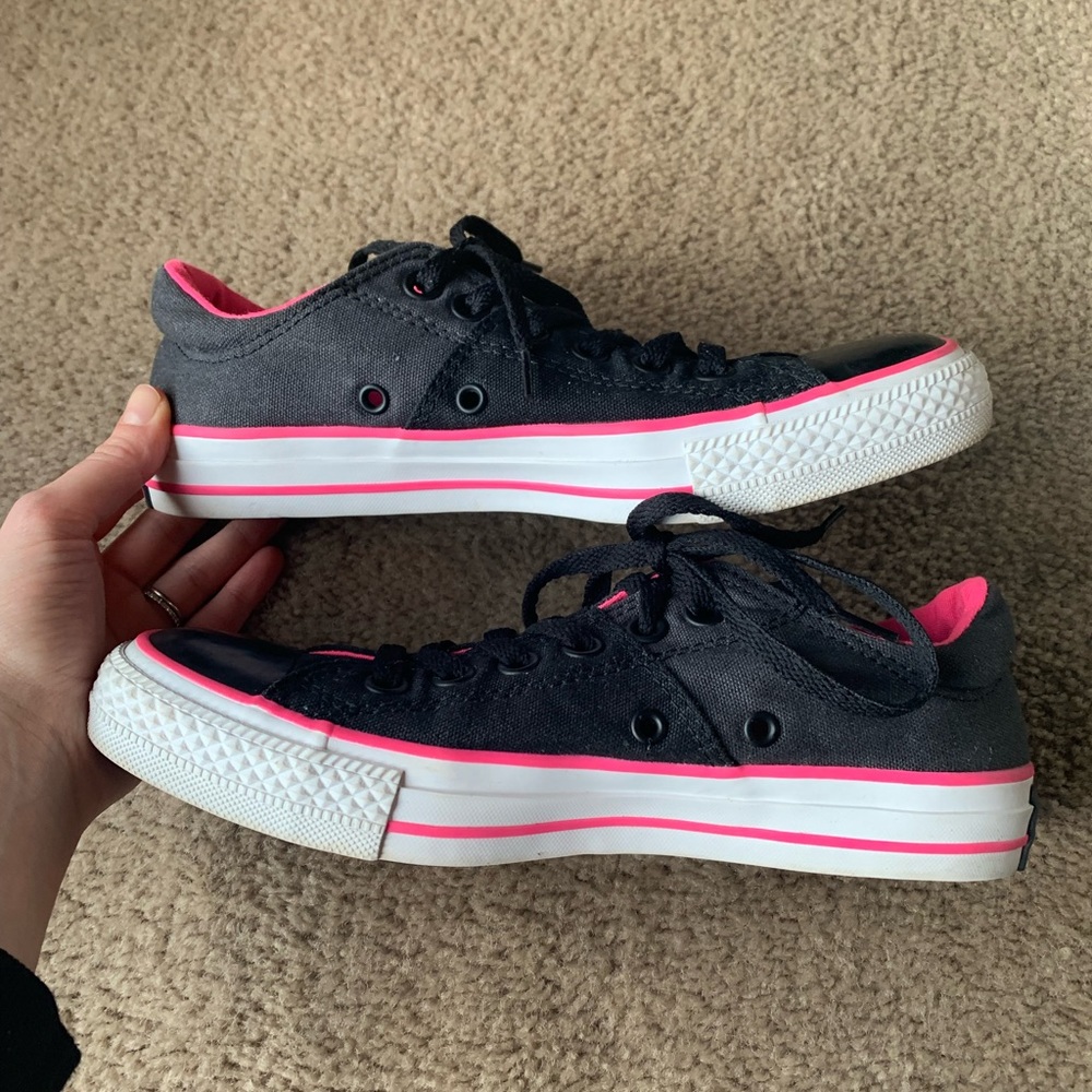 Converse, All Star Size 7 - image 2